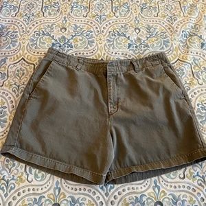 Calvin Klein olive green shorts size 16